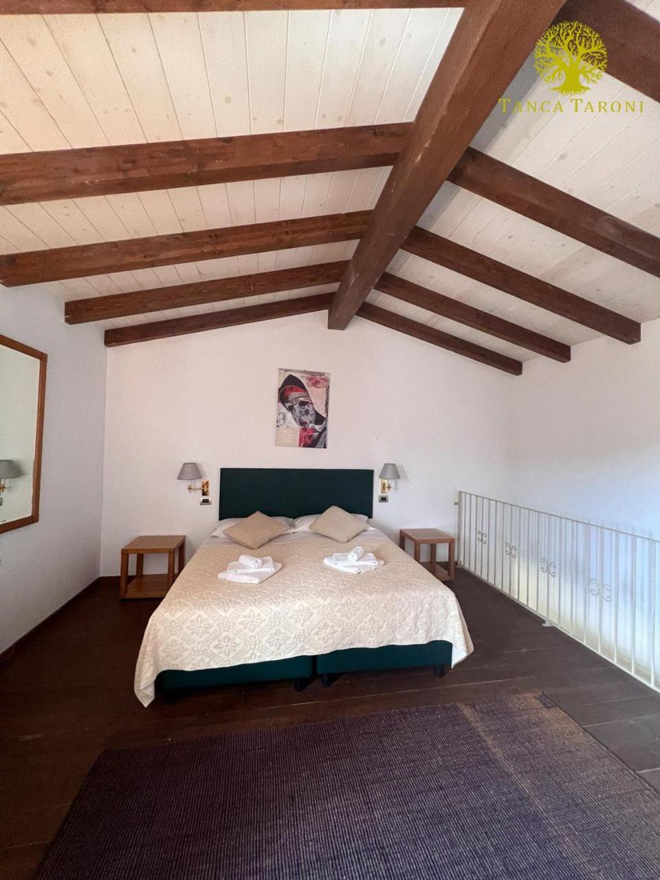 Agriturismo Bed And Breakfast Tanca Taroni Telti エクステリア 写真