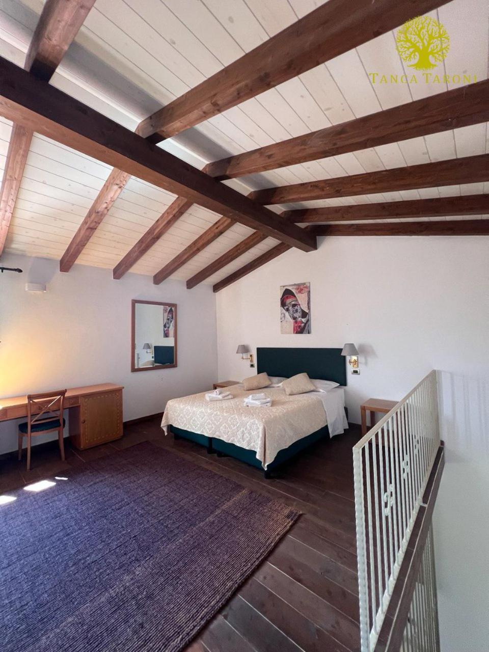 Agriturismo Bed And Breakfast Tanca Taroni Telti エクステリア 写真