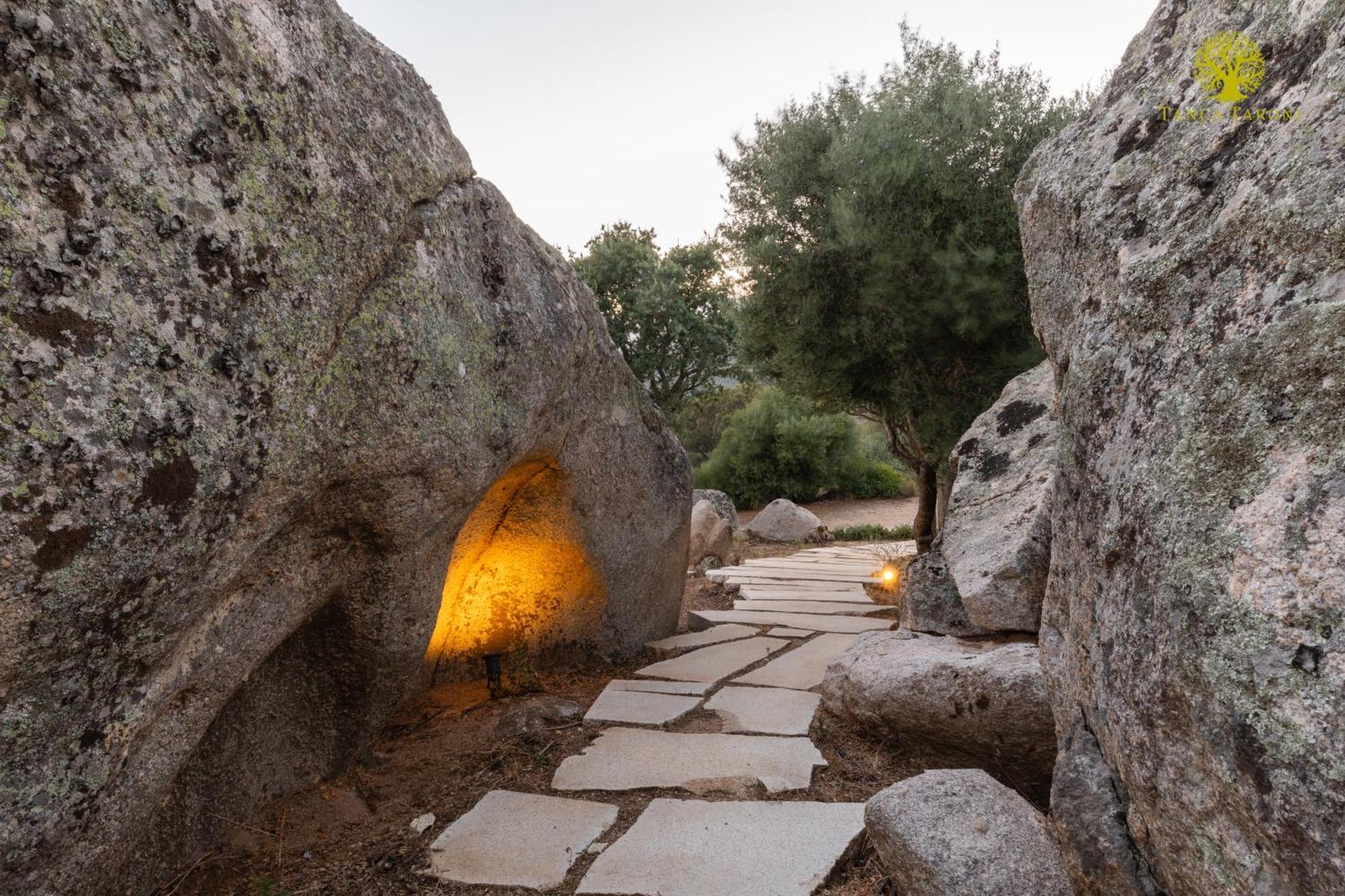 Agriturismo Bed And Breakfast Tanca Taroni Telti エクステリア 写真