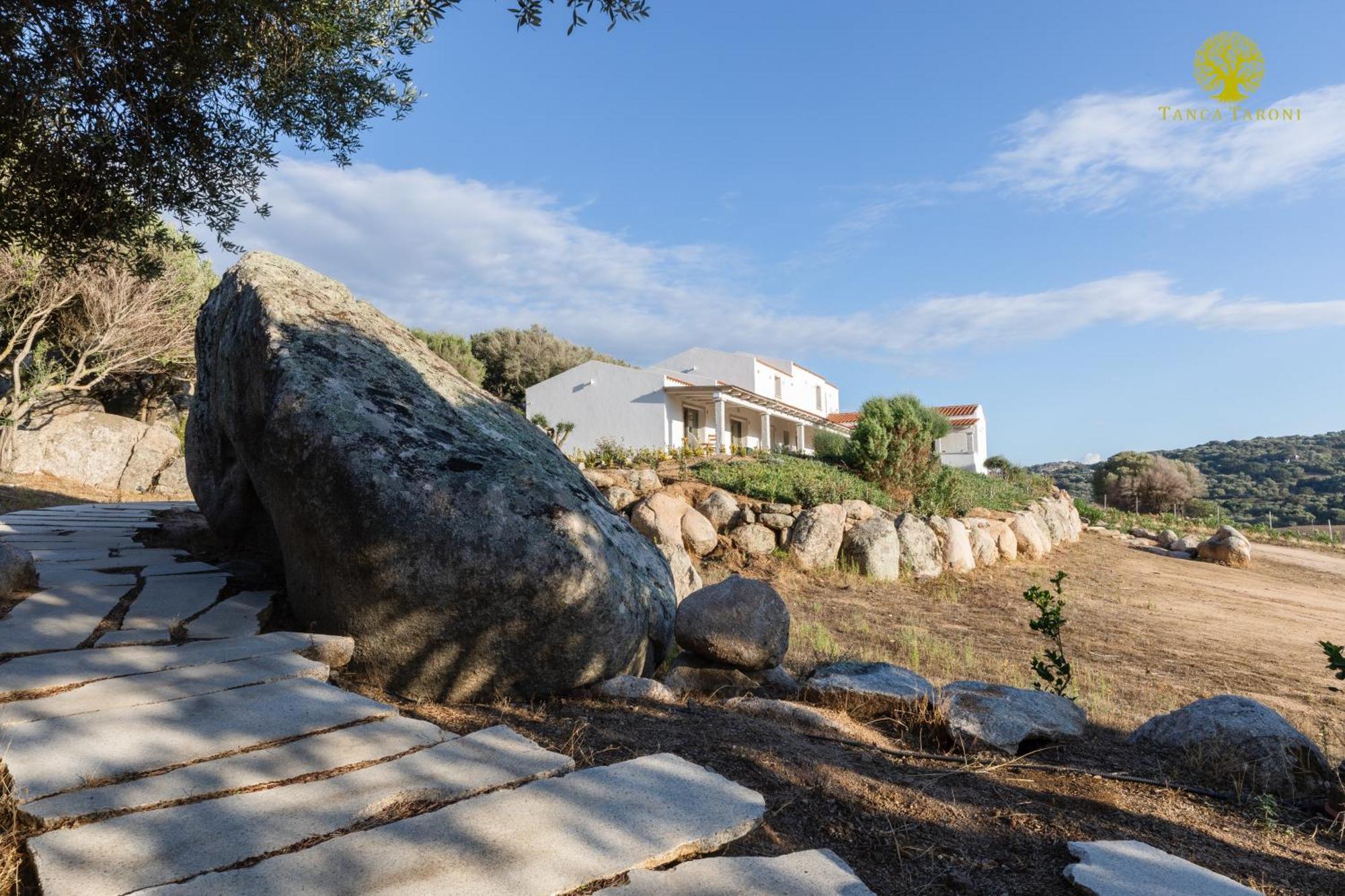 Agriturismo Bed And Breakfast Tanca Taroni Telti エクステリア 写真