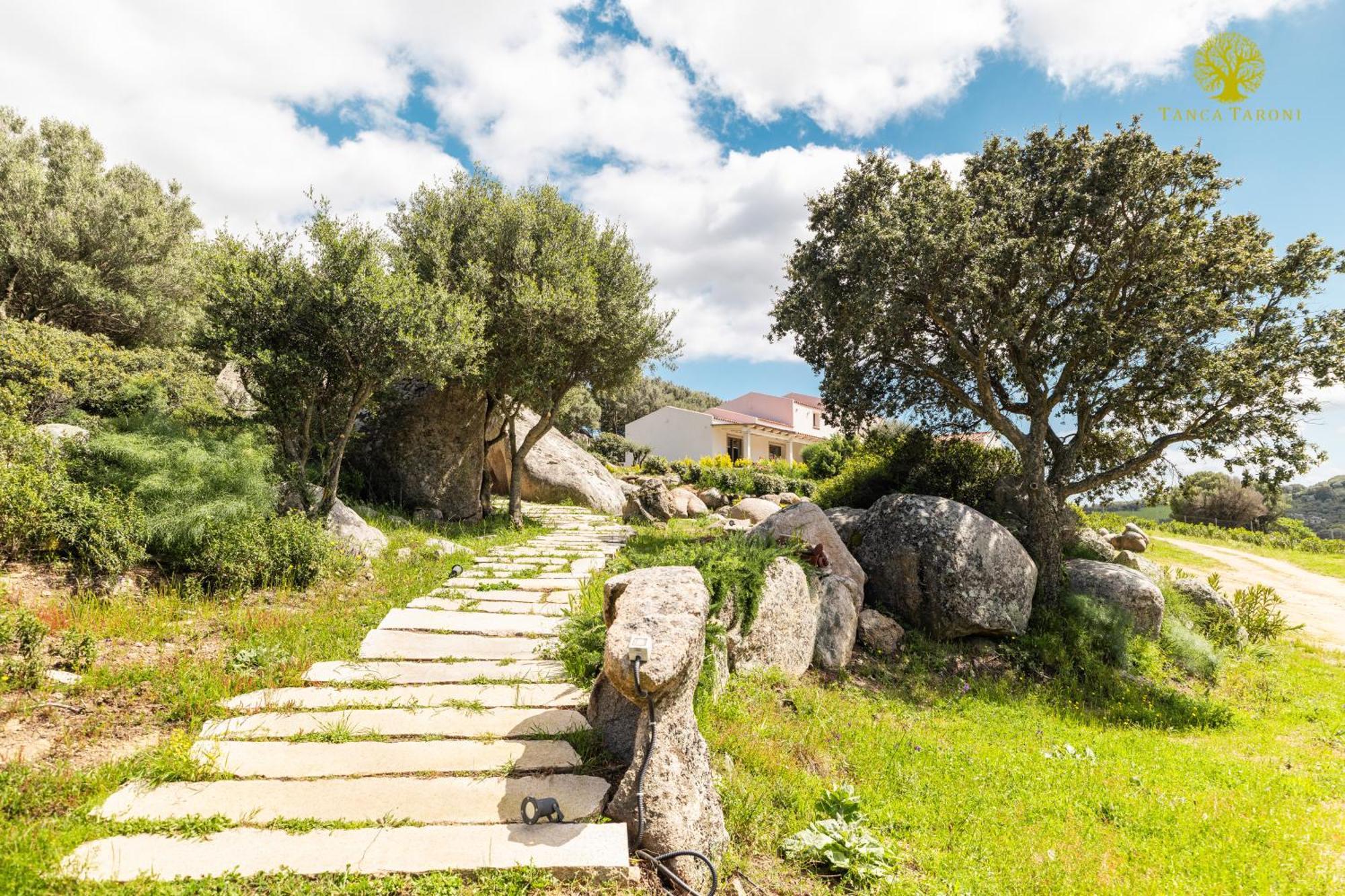 Agriturismo Bed And Breakfast Tanca Taroni Telti エクステリア 写真