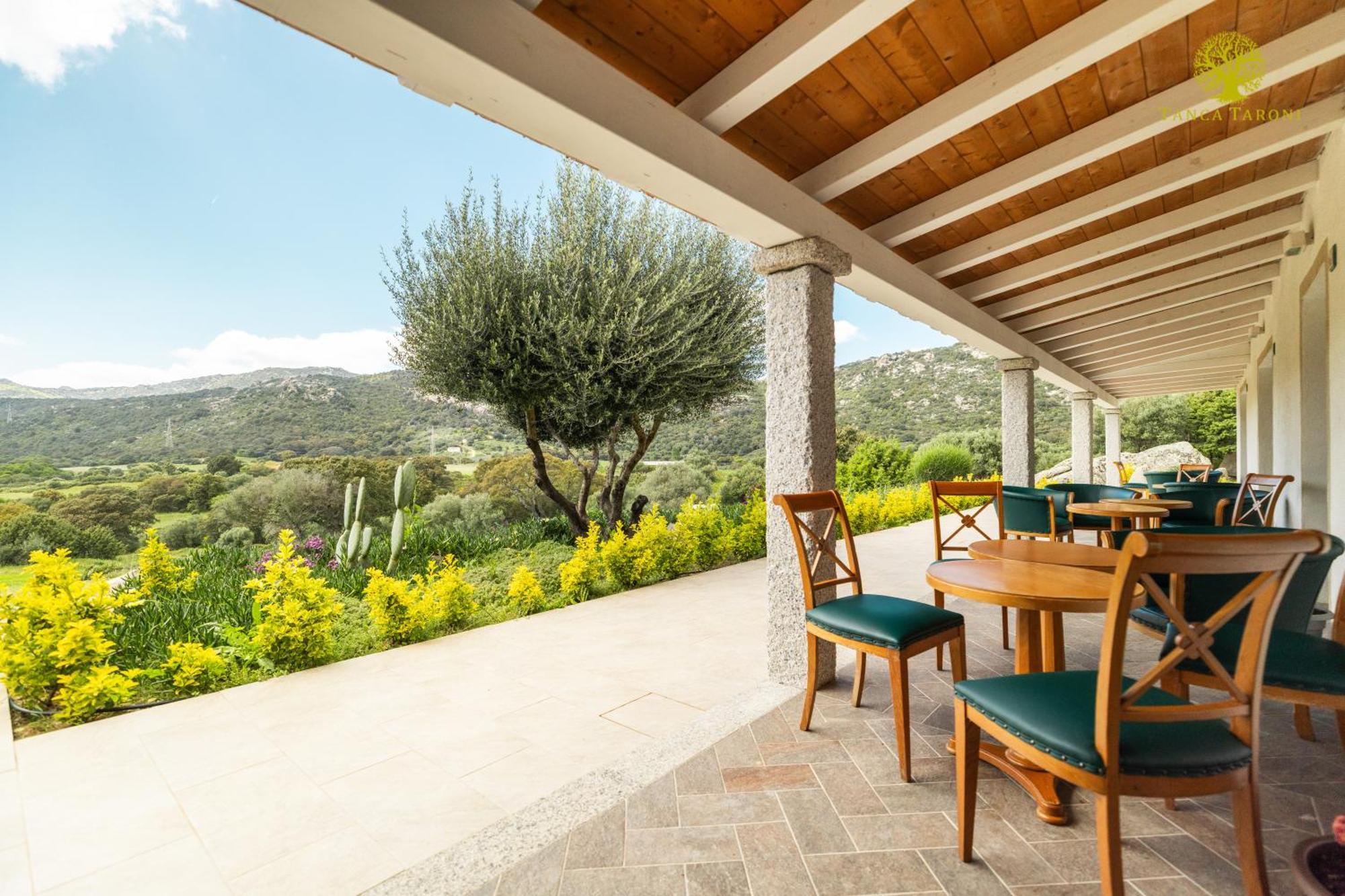 Agriturismo Bed And Breakfast Tanca Taroni Telti エクステリア 写真